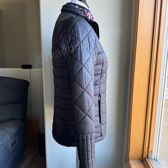 Patagonia Radalie Jacket Black Small Slim Fit Puffer Jacket Windproof S - Picture 8 of 16